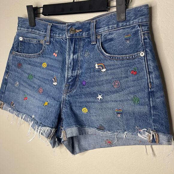 American Eagle AE Denim '90s Boyfriend Shorts Embroidered Women’s - Size 2 - Picture 4 of 8